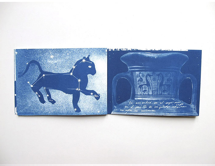 BLUE POEMS. Página interior.