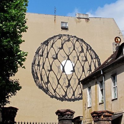 O KOSMOS.